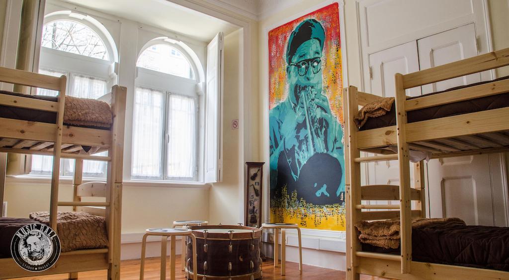 Music Hall Lisbon Hostel Værelse billede